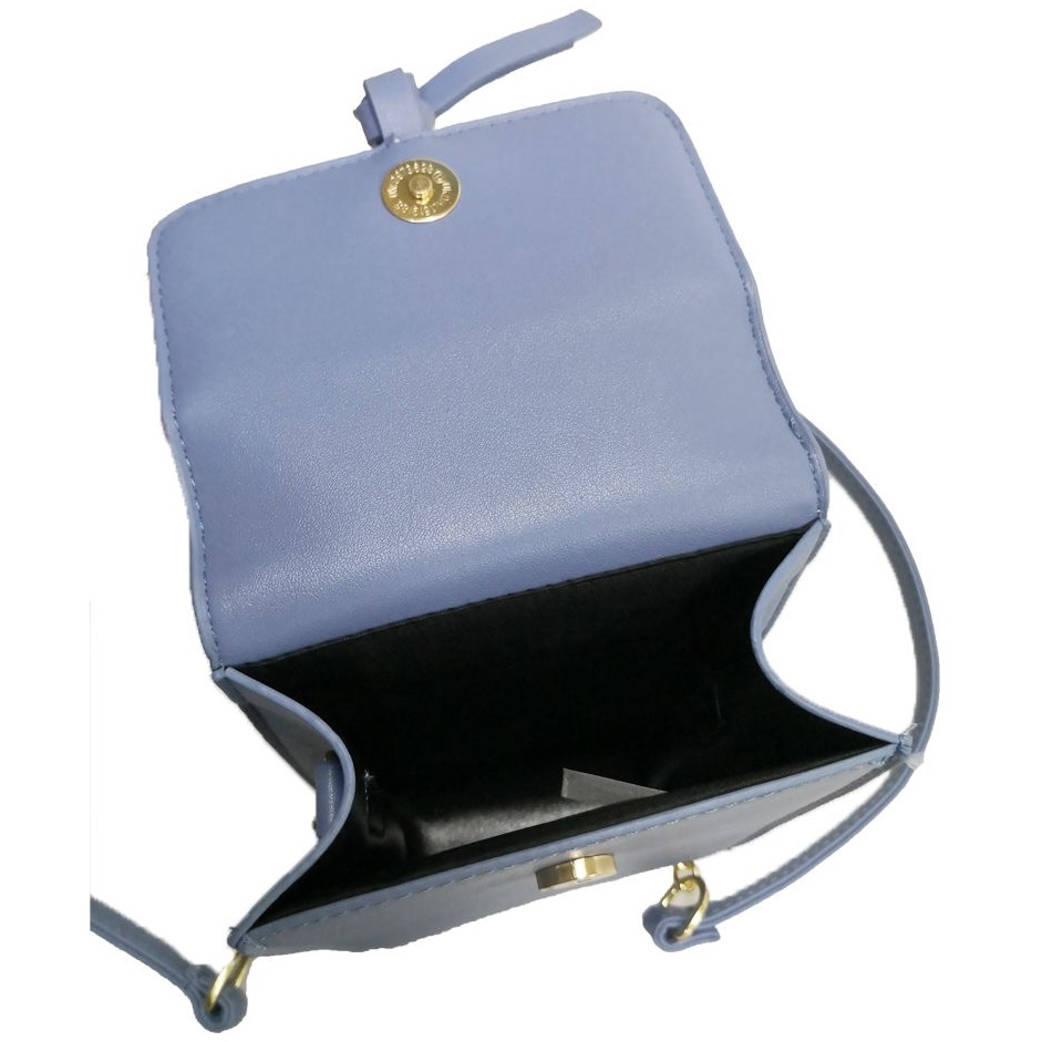 BR-8203 rankinė - Juoda