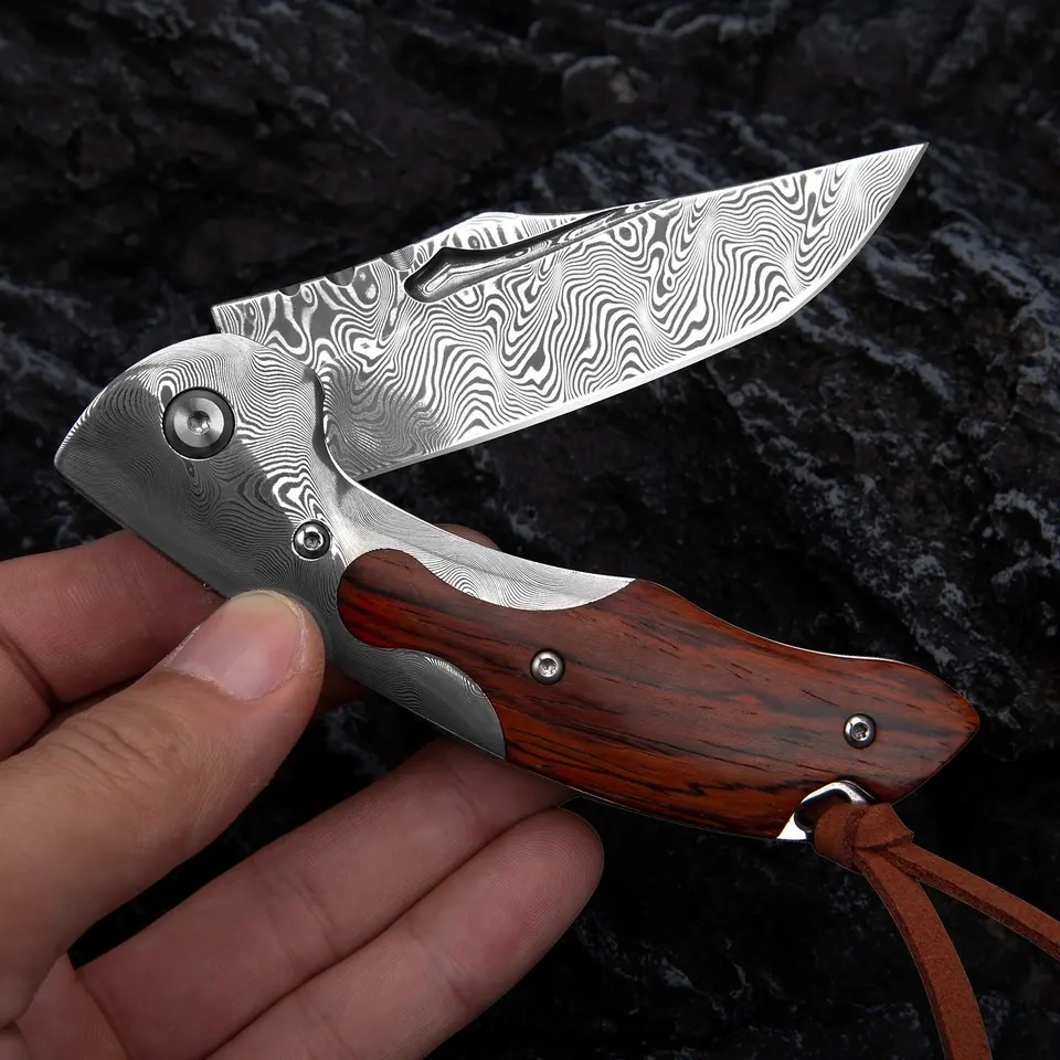 Damaskuotas medžioklinis sulankstomas peilis MASTERPIECE SU-26674 - Rudas